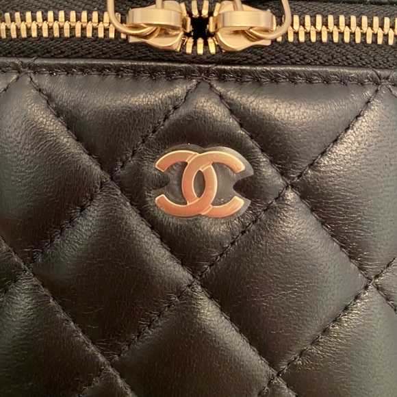 Chanel Mini Vanity With Chain Bag Black Lambskin - Picture 10 of 10